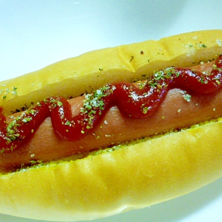 簡単♪朝ごパン♪カラシがアクセント♪ホットドッグ